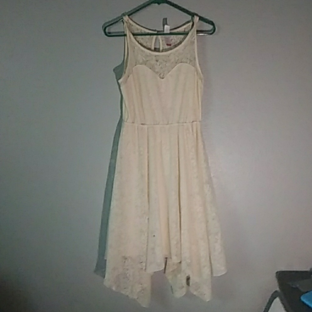 Lace dress